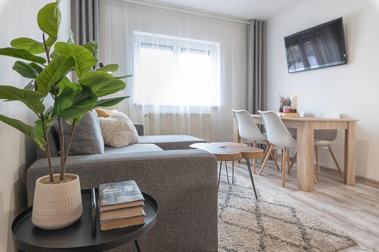 Apartmany Minata Liptovský Mikuláš Екстериор снимка